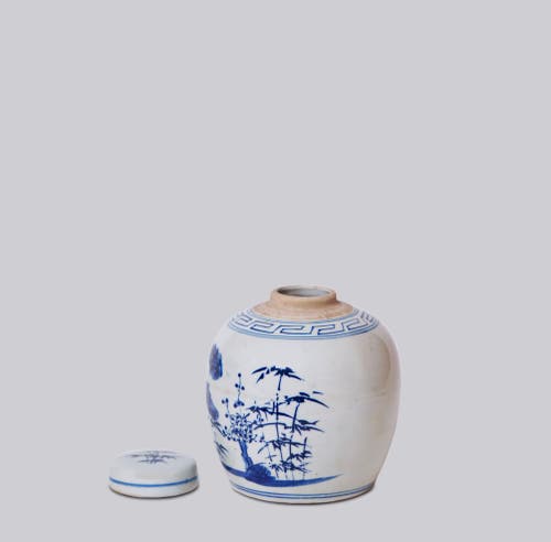 Cobalt Guild Porcelain Three Friends Round Storage Jar