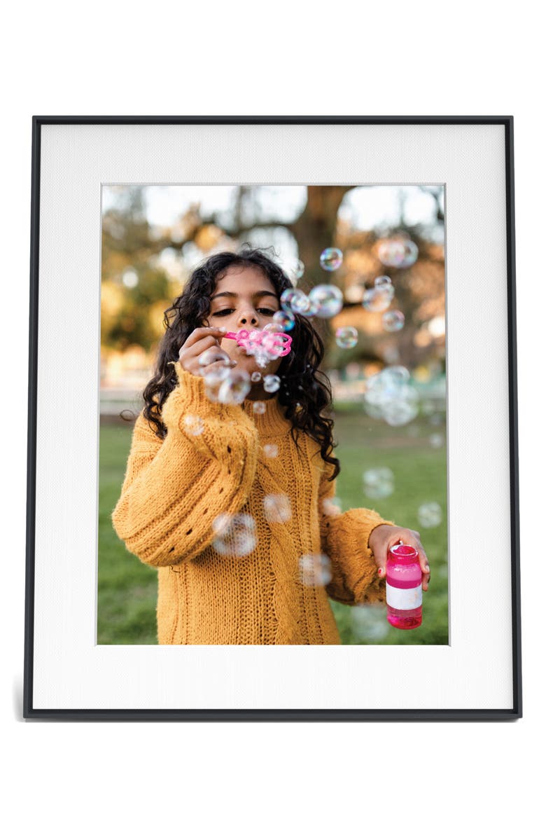 Aura Frames Walden 15-Inch Digital Photo Frame, Alternate, color, Ink With Textured Mat