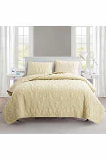 VCNY HOME Shore Embossed Quilt Set - King
