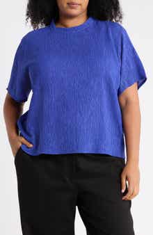 Mock Neck Short Sleeve Top