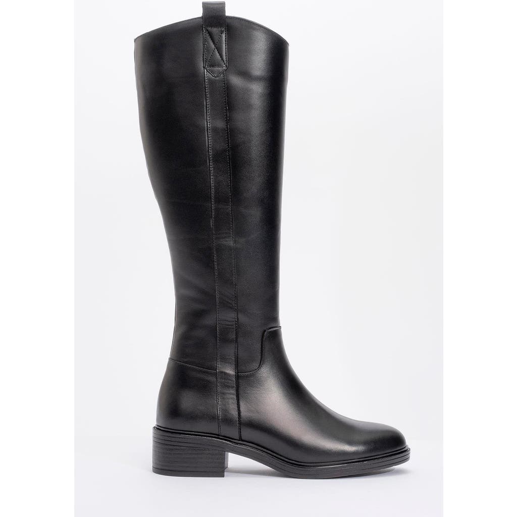 Forever & Always Shoes Acro Leather Boot In Black