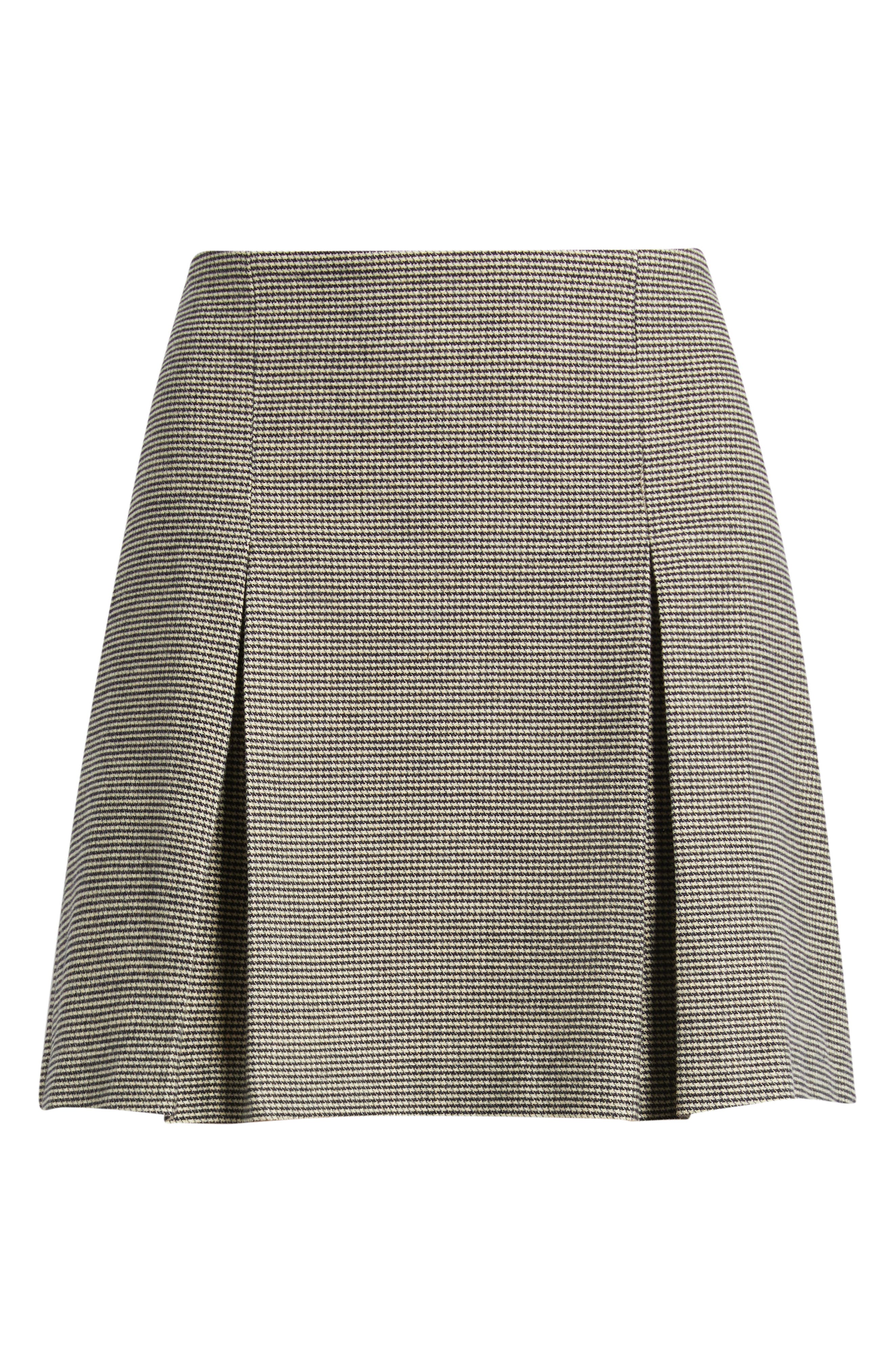 selected HOUNDSTOOTH