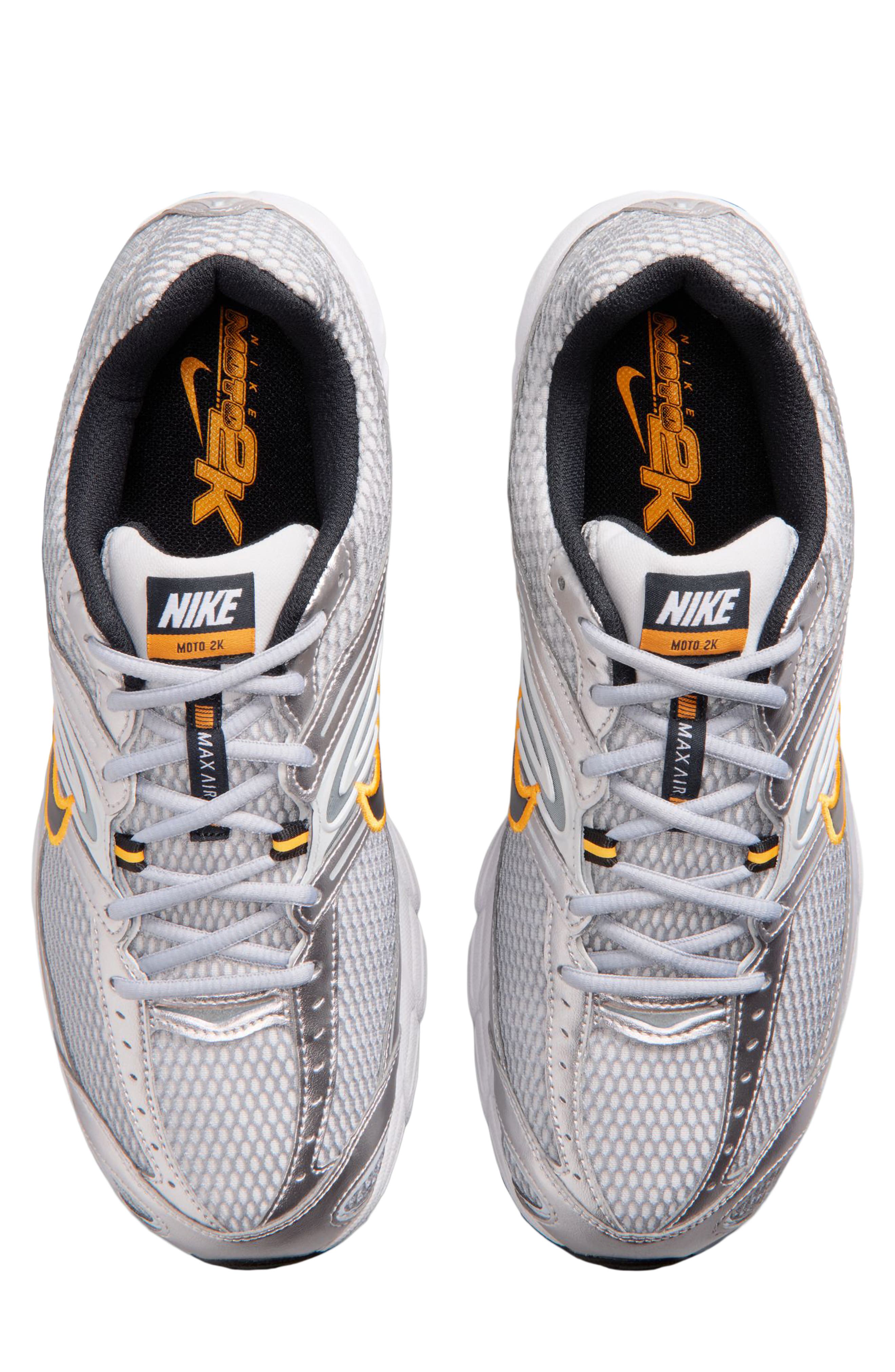 Nike Air Max Moto 2K Sneaker, Alternate, color, 007 Wlfgry/Black