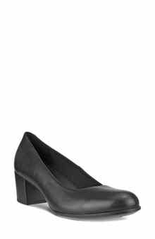 ECCO Block Heel Pump