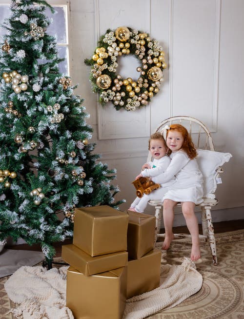 Cocobella Noelle Holiday Wreath In Multi