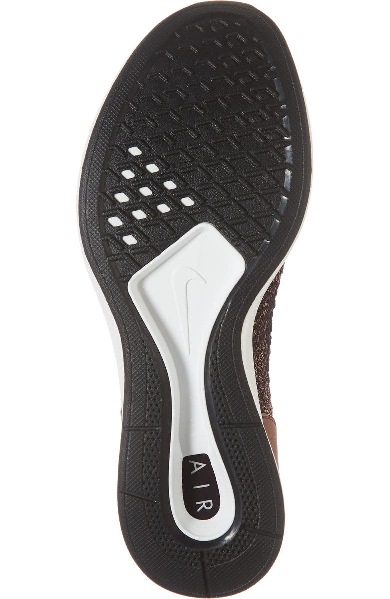 Nike Air Zoom Mariah Flyknit Racer Sneaker, Alternate, color,