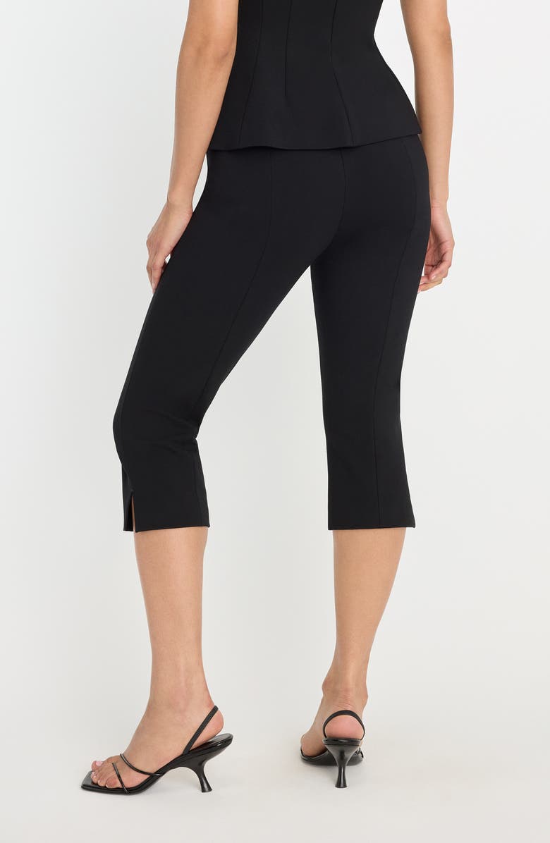 Good American Soft Stretch Pull-On Ponte Capris, Alternate, color, Black001