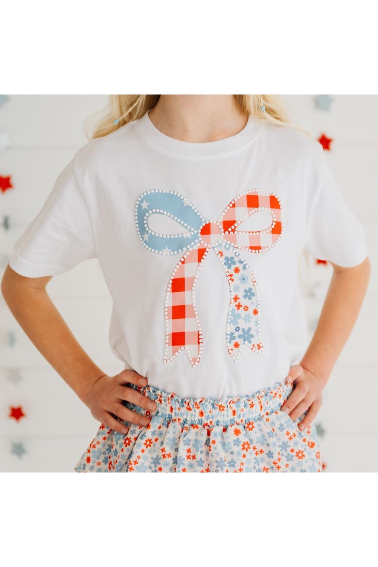 Patchwork Bow Patch Short Sleeve T-Shirt, Alternate, color, White