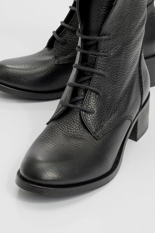 Forever & Always Shoes Lana Leather Block Heel Boot In Black