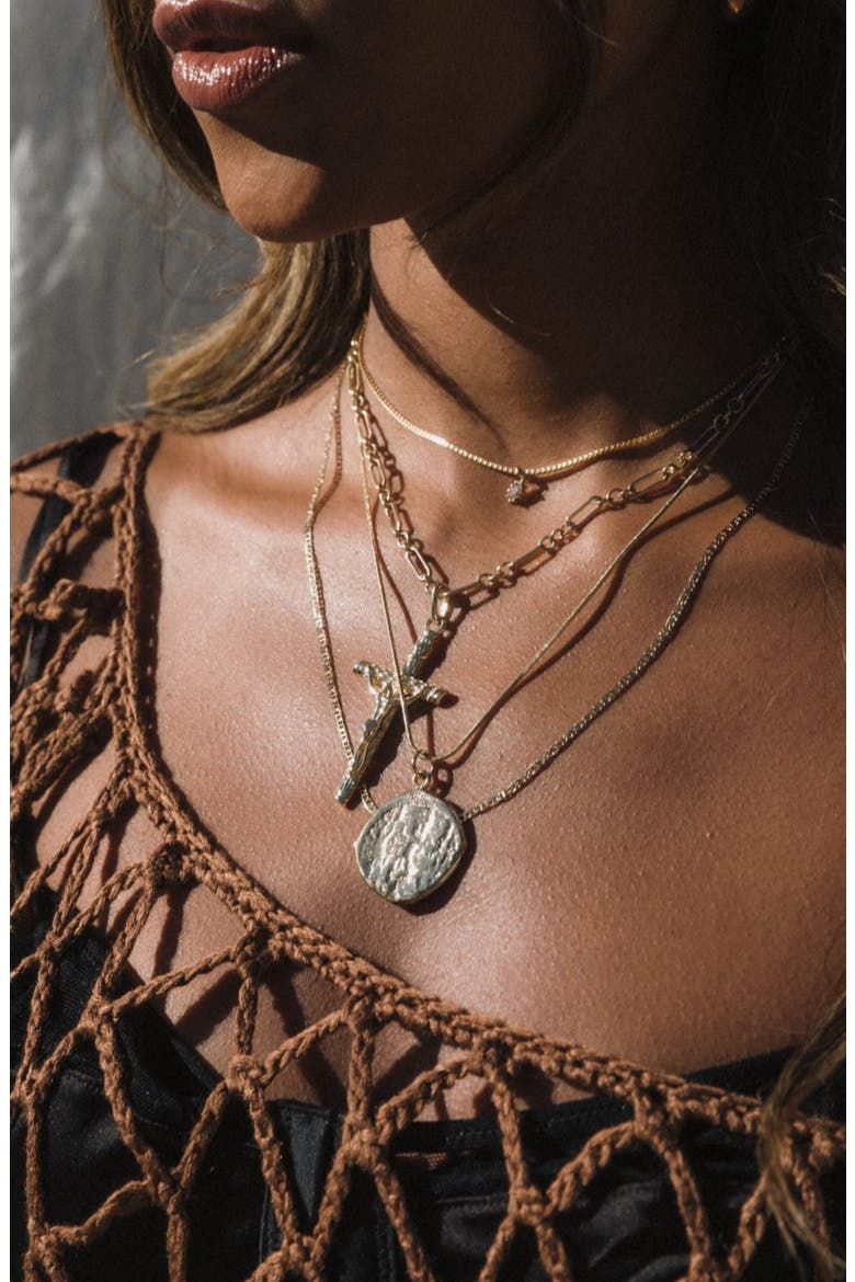 Cortez Coin Pendant Necklace, Alternate, color, GOLD