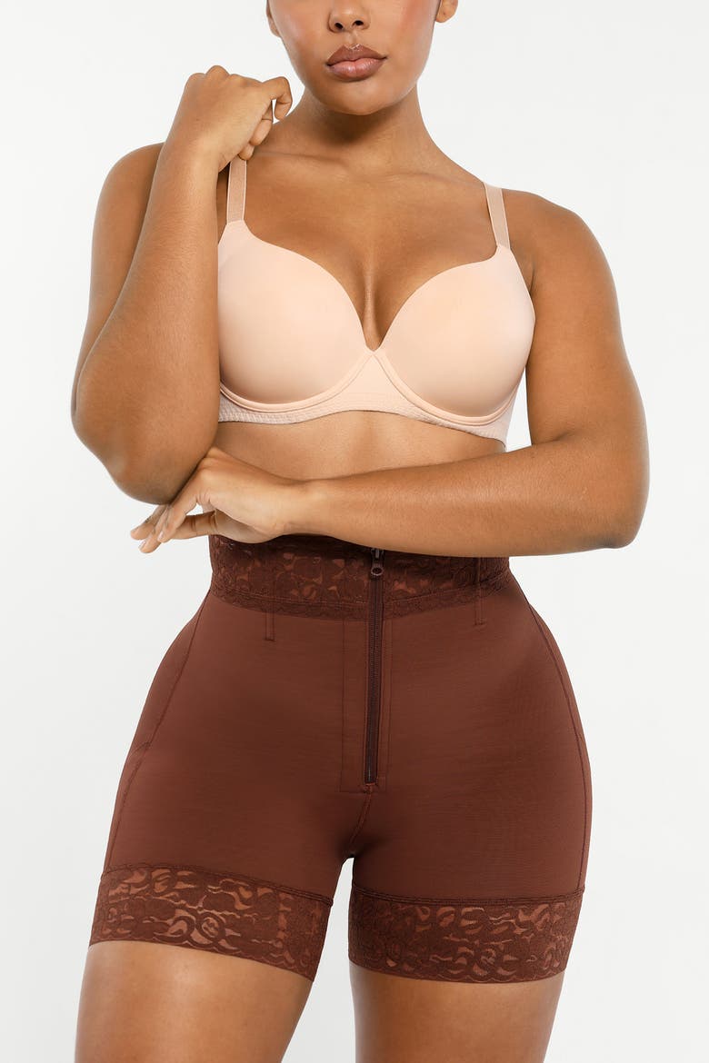 Mid-Rise Steel Boned Butt-Lifting Shorts, Alternate, color, Chocolate