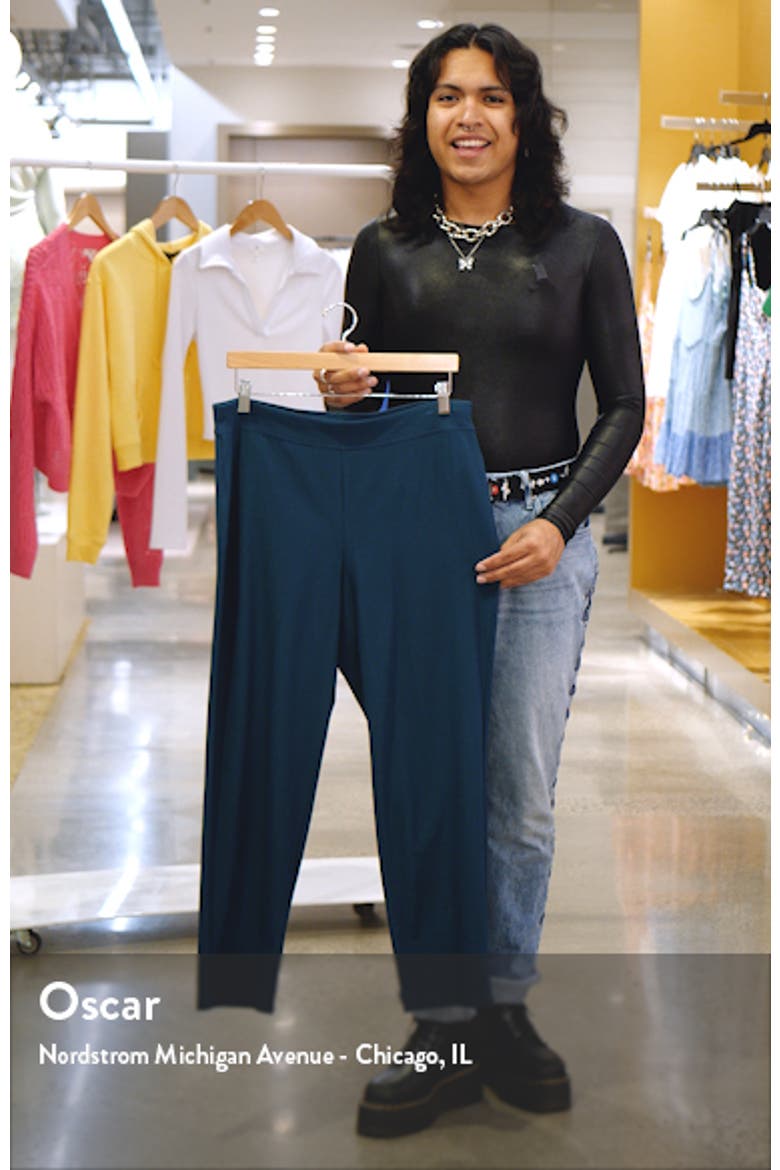 Slim Knit Ankle Pants video