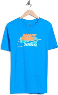 Nike Sportswear Broadmark Graphic T-Shirt