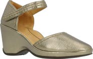 L'Amour des Pieds Orva Wedge Sandal