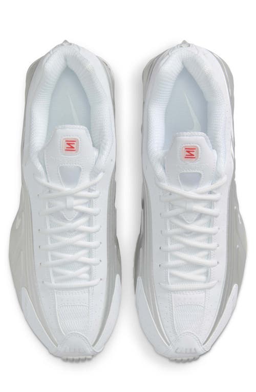 Nike Shox R4 Sneaker
