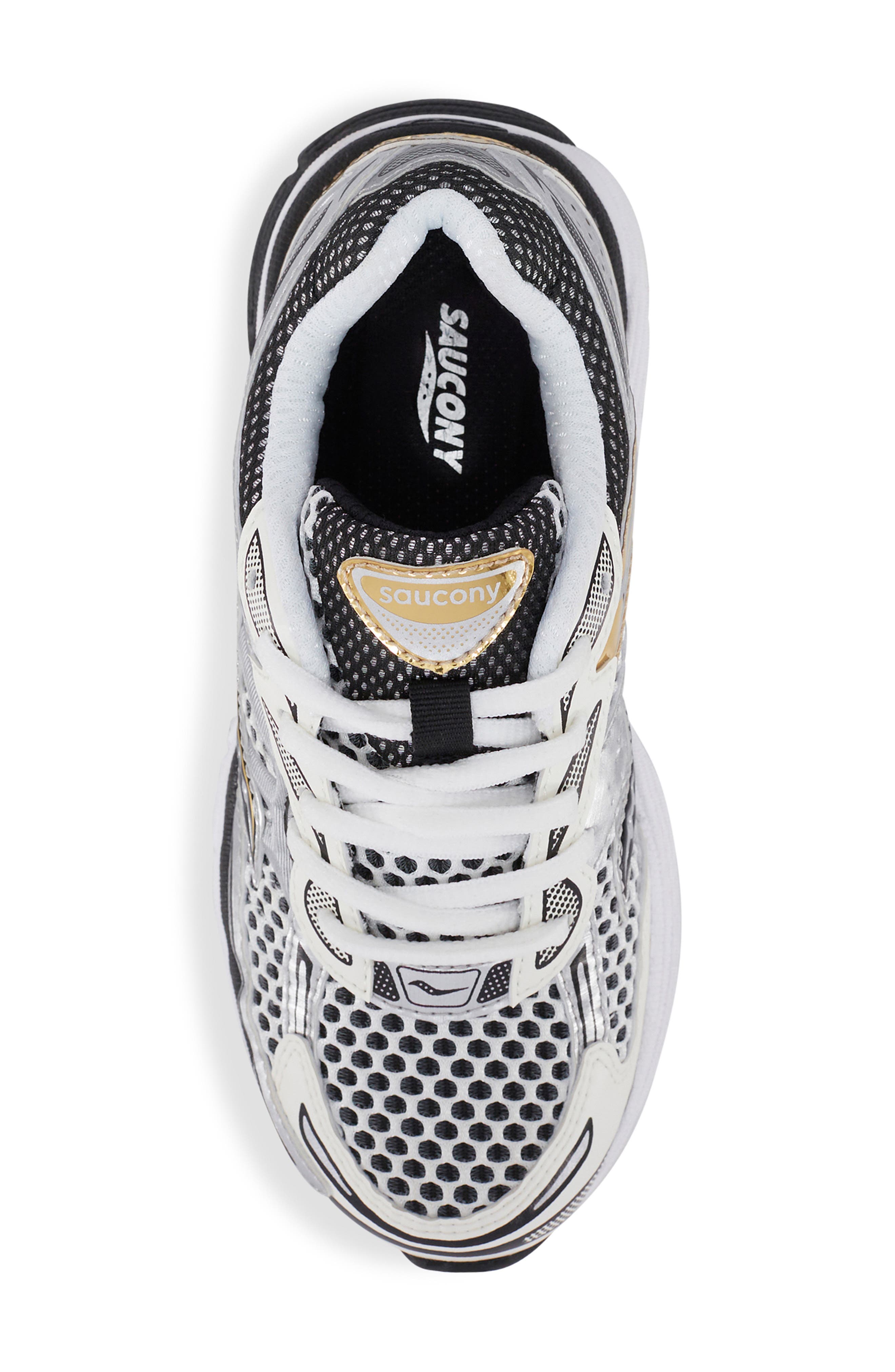 Saucony Kids' ProGrid Omni 9 Sneaker, Alternate, color, Silver/Gold