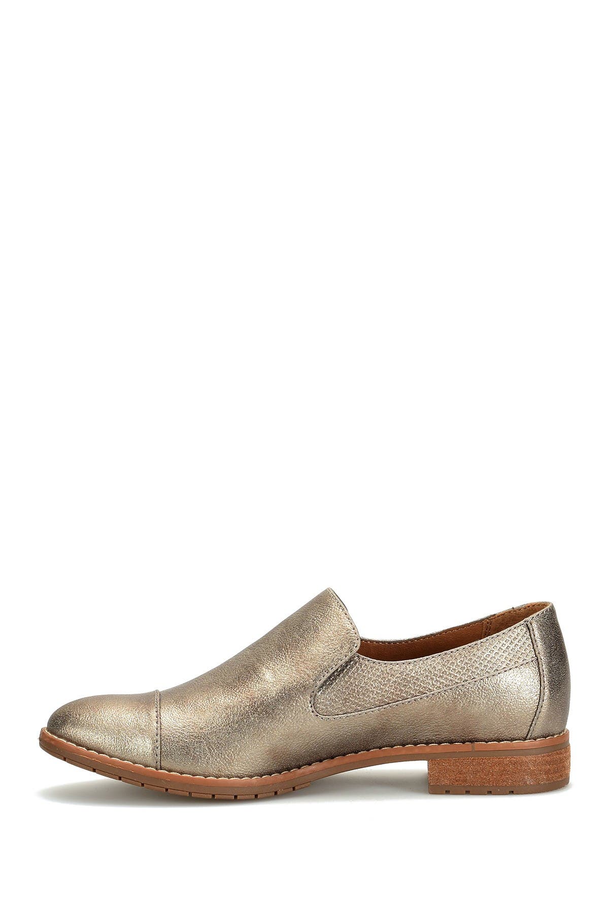 EUROSOFT Wavery Metallic Cap Toe Loafer, Alternate, color, 