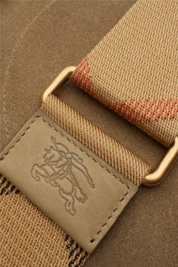 VIPSALE【Burberry】Bクリップショルダーバッグ ☆Burberry☆スモール Bクリップ メッセンジャーバッグ