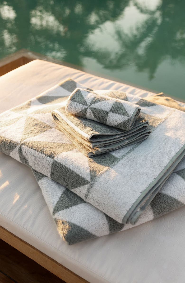 Italic Umbra Towels, Alternate, color, Hand Towel Set