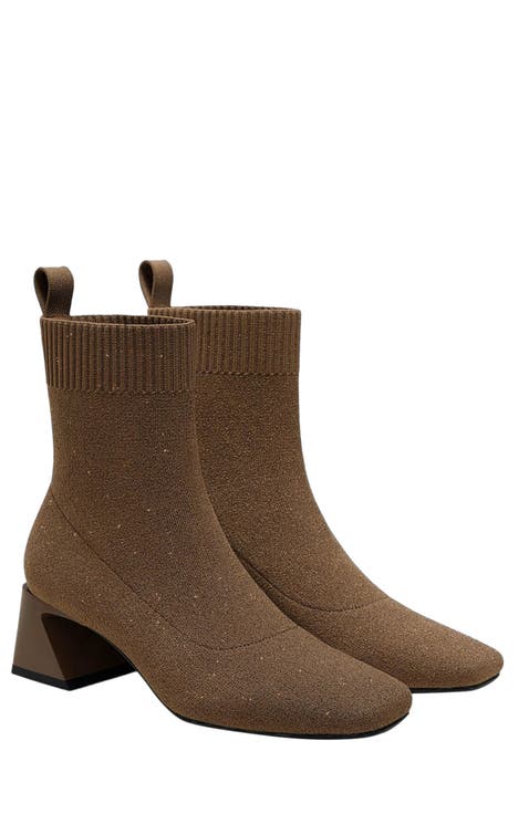 Regina Pro Water-Repellent Heeled Boots