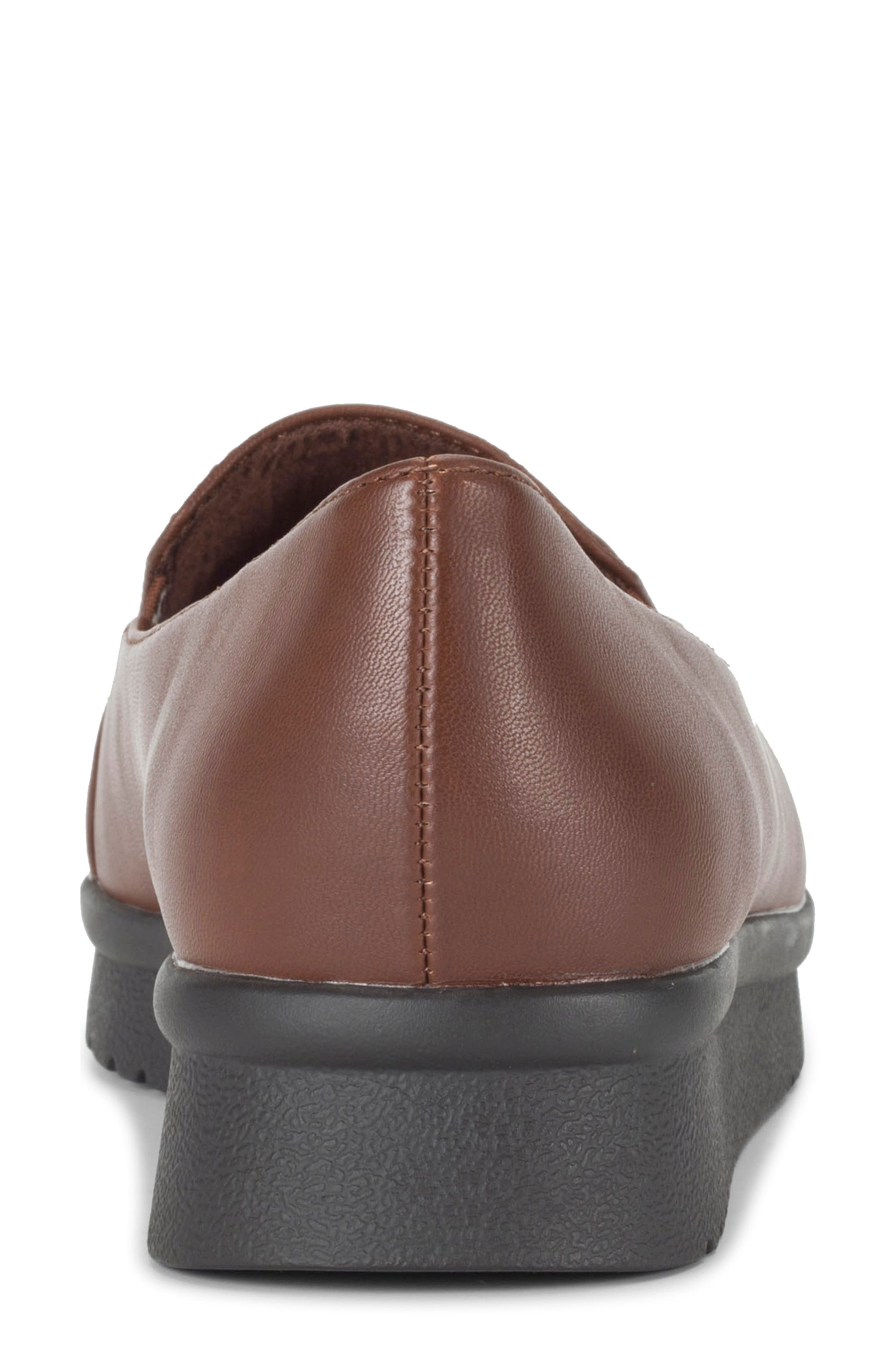 BARETRAPS Amry Laser Cut Loafer, Alternate, color, Brush Brown