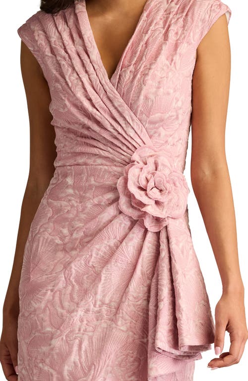 Tadashi Shoji Textured Jacquard Sleeveless Dress In Desert Rose