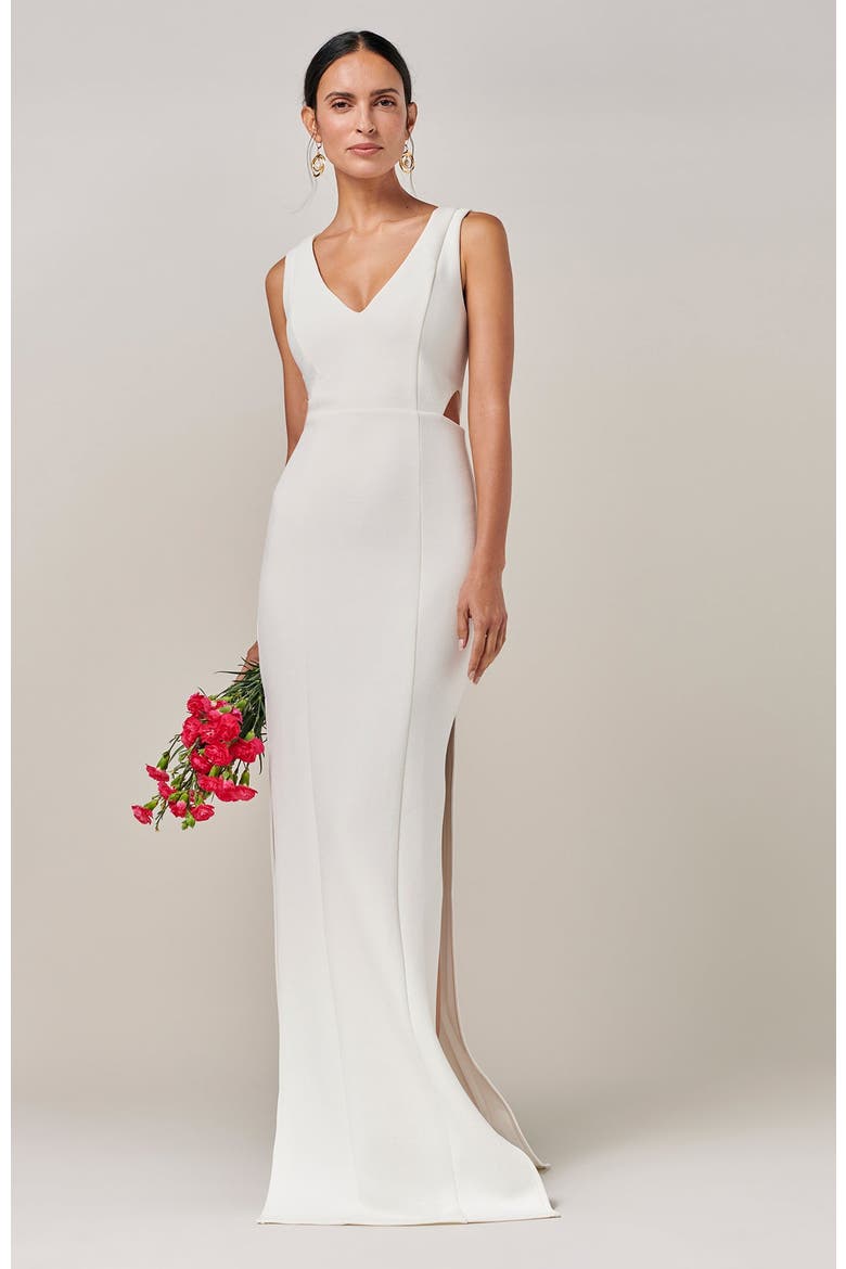 Noah Gown, Main, color, White