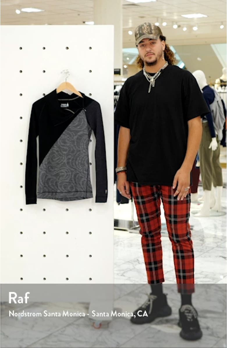 Merino 250 Asymmetrical Zip Top, sales video thumbnail