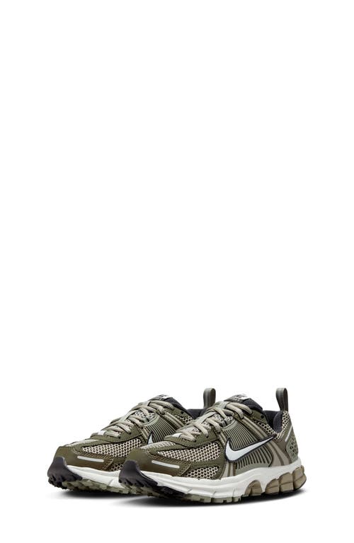 Nike Zoom Vomero 5 Sneaker In Cargo Khaki/light Army