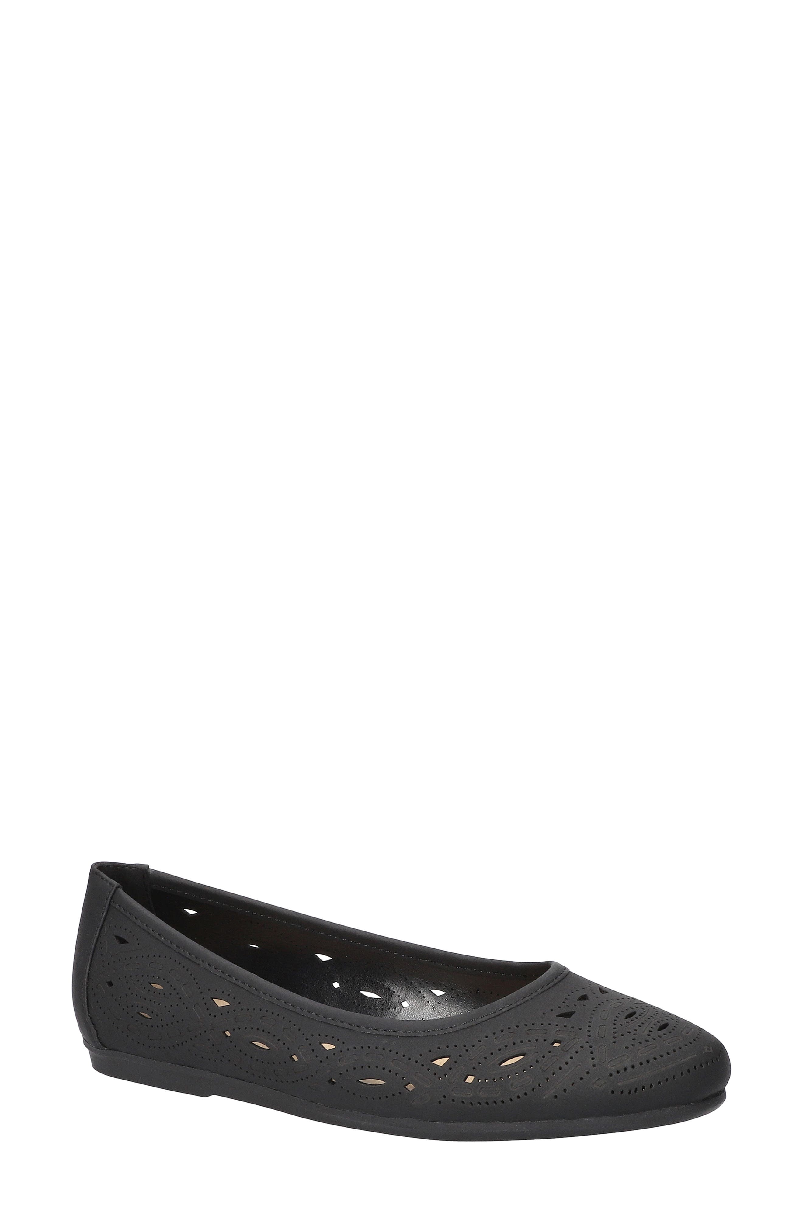 EASY STREET Jackie Laser Cut Flat