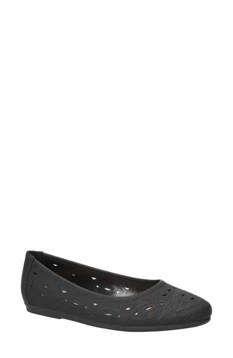 EASY STREET Jackie Laser Cut Flat