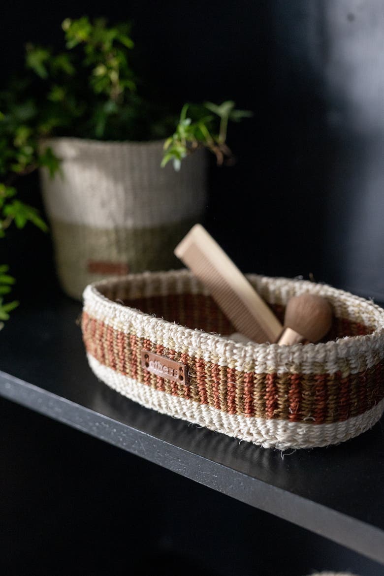 Oval Basket, Alternate, color, Multicolor