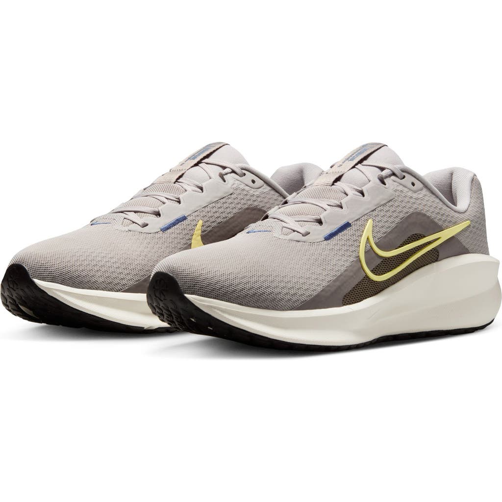 Nike Downshifter 13 Running Shoe In Multi