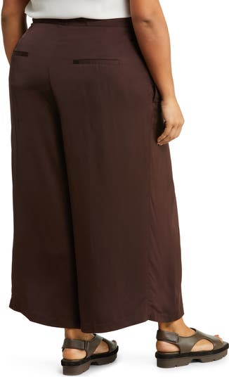 Pleat Front Crop Wide Leg Pants