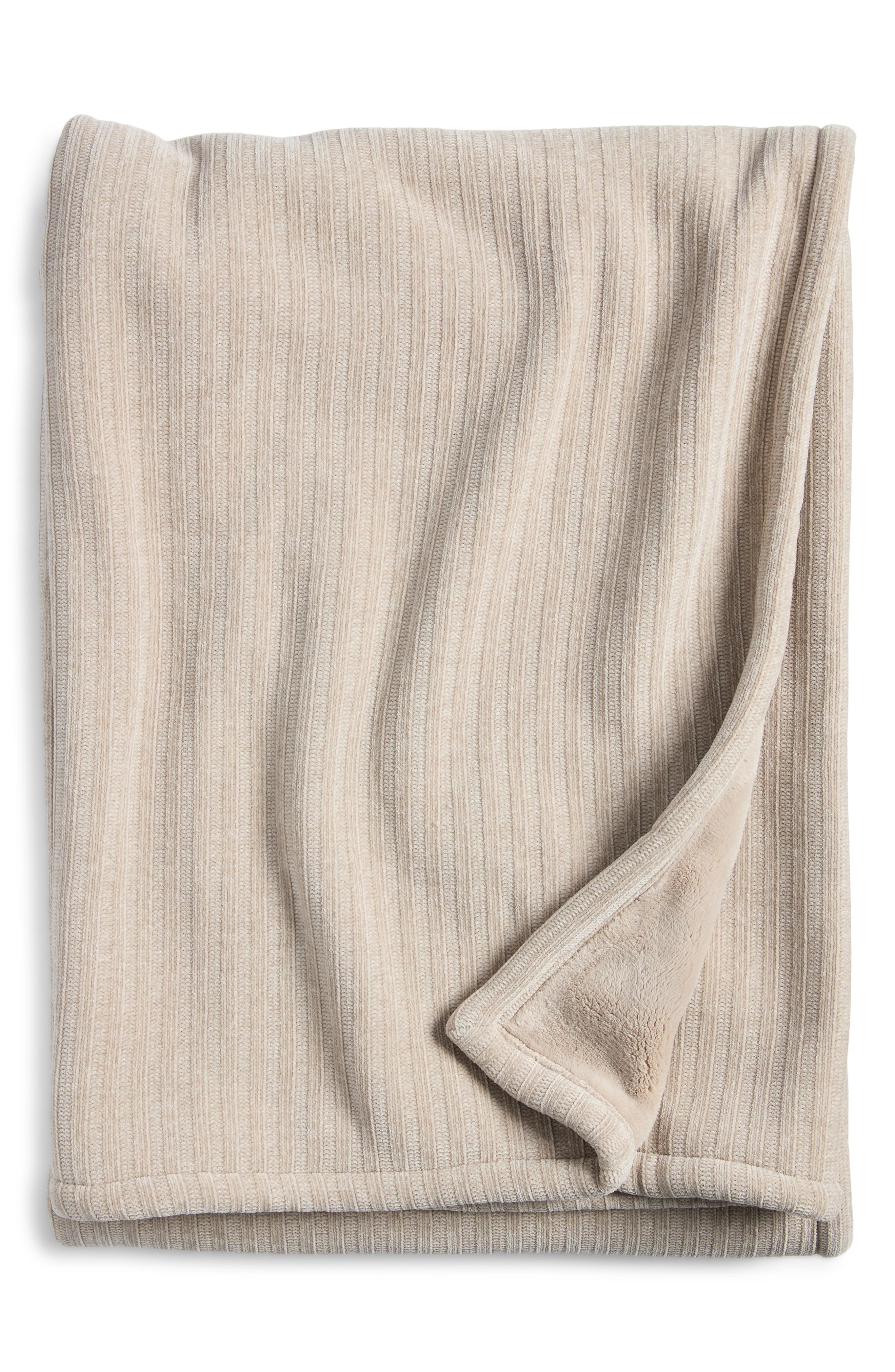 BEIGE STRING
