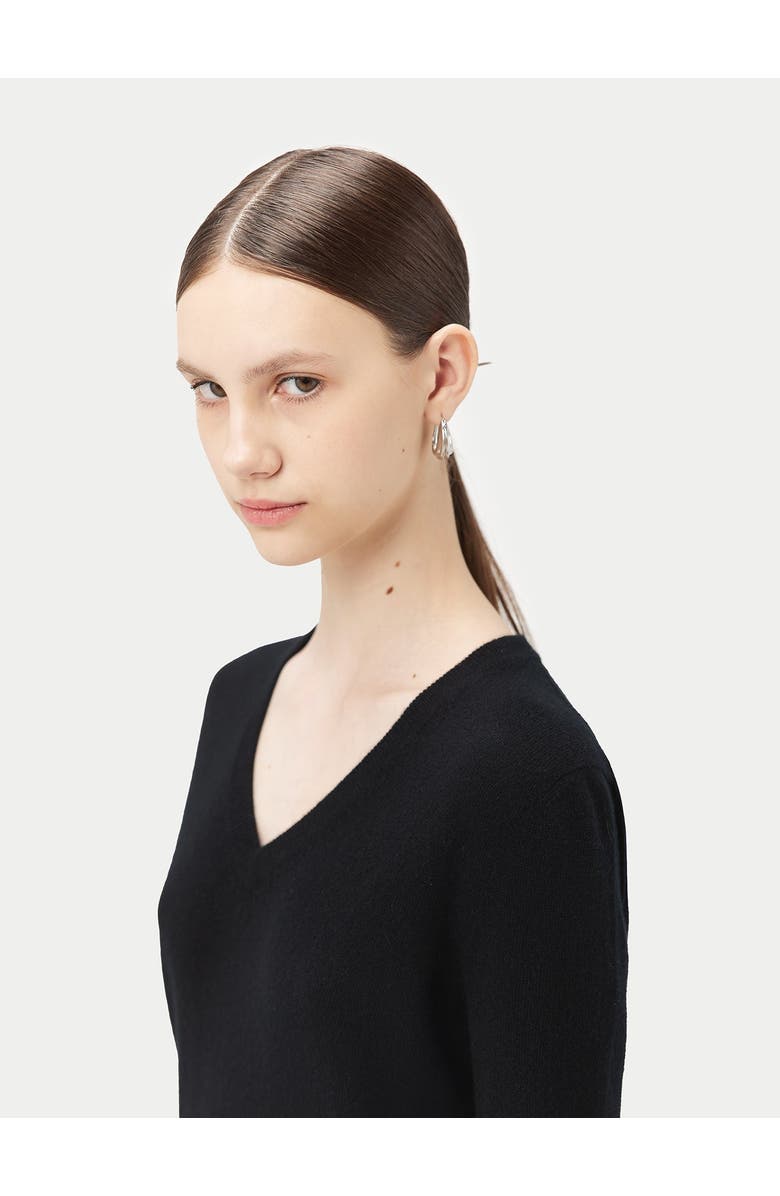 Gobi Cashmere Timeless Cashmere V-Neck Sweater, Alternate, color, Black