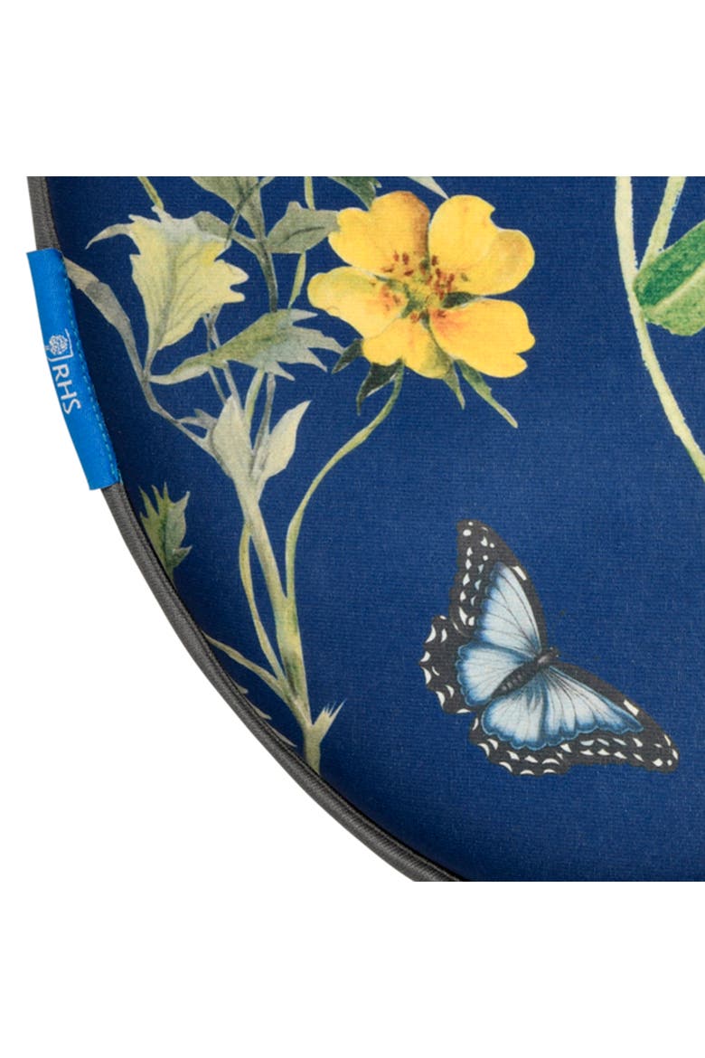 British Meadow Kneeler, Alternate, color, Blue