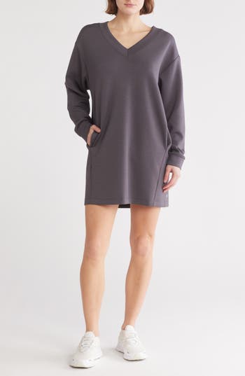 Z BY ZELLA Z BY ZELLA WHISPER SCUBA V-NECK T-SHIRT DRESS