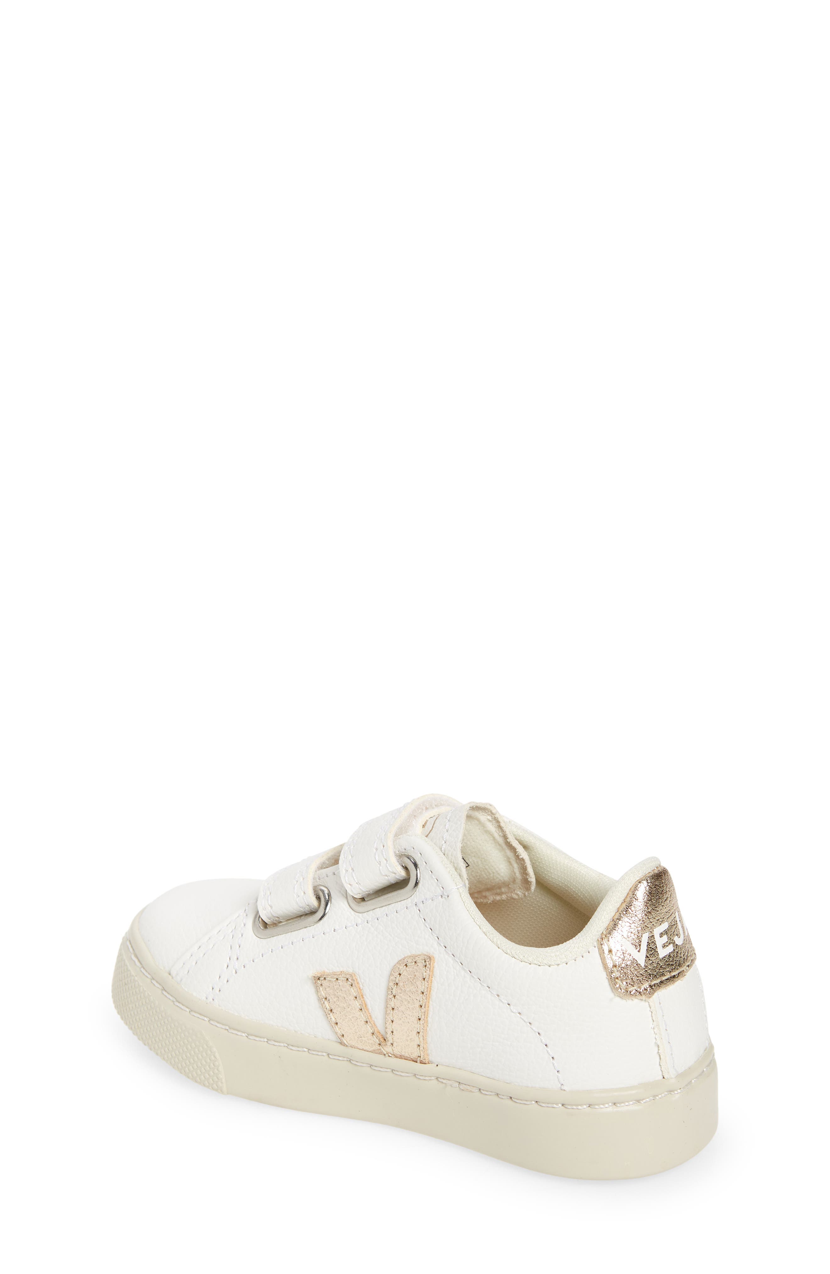 Veja ChromeFree<sup>™</sup> Sneaker, Alternate, color, 