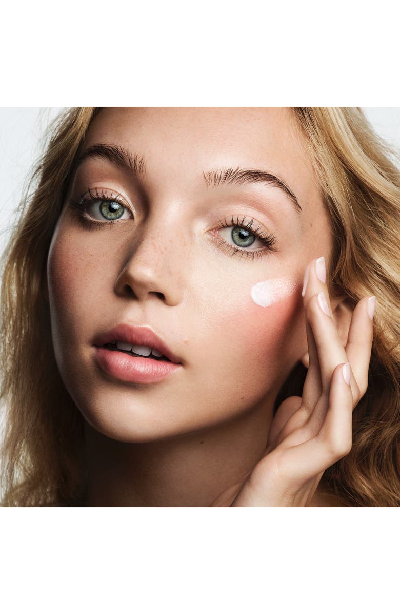 MAC Cosmetics Studio Radiance Moisturizing + Illuminating Silky Primer, Alternate, color,