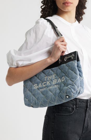 【限定】MARC JACOBS HE QUILTED DENIM CHAIN SACK BAG LARGE Marc Jacobs The Quilted Denim Large Chain Sack Bag | Blue