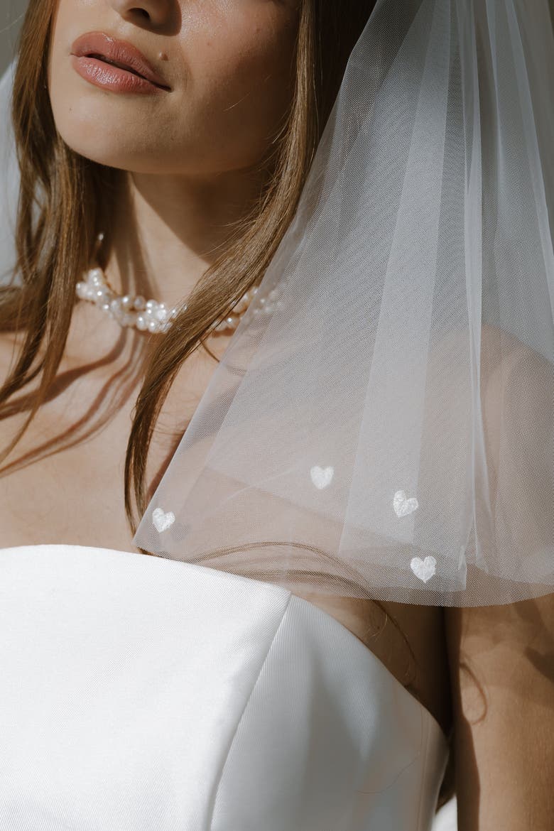 Lucky in Love Mini Veil, Alternate, color, Ivory