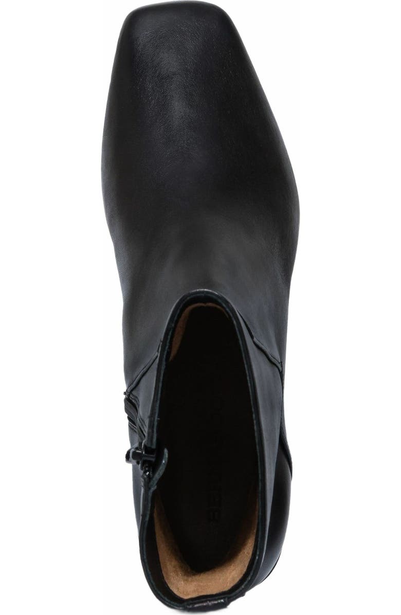 Bernardo Footwear Pierce Ankle Bootie, Alternate, color,