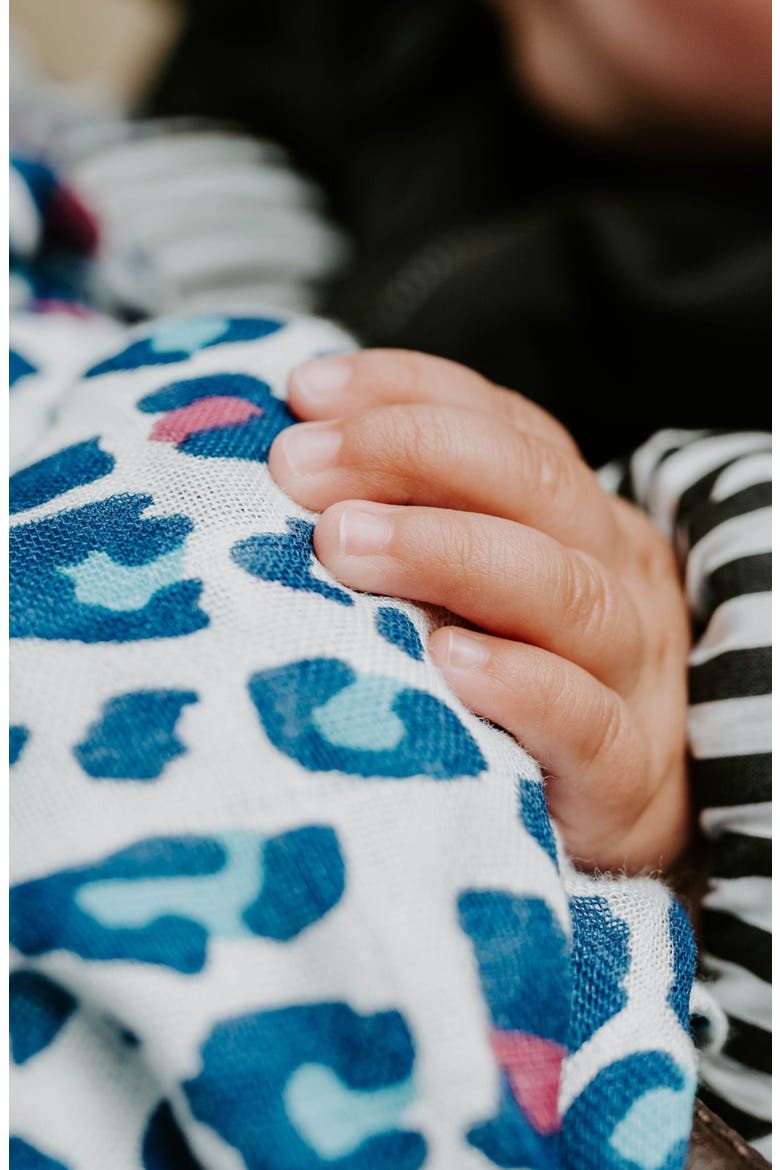 XL Blue Leopard Sensory Organic Cotton Muslin Blanket, Alternate, color, BLUE LEOPARD PRINT