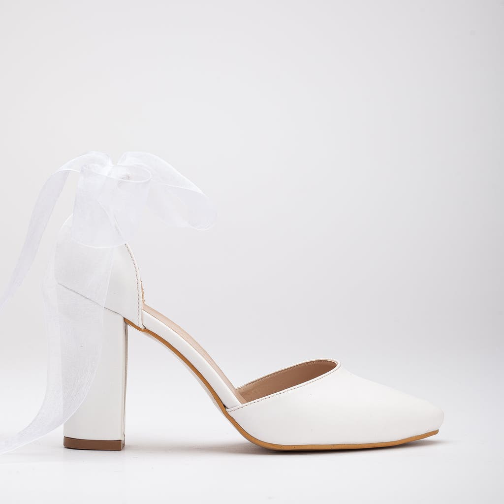 Forever & Always Shoes Gisele High Block Heels With Ribbon In White
