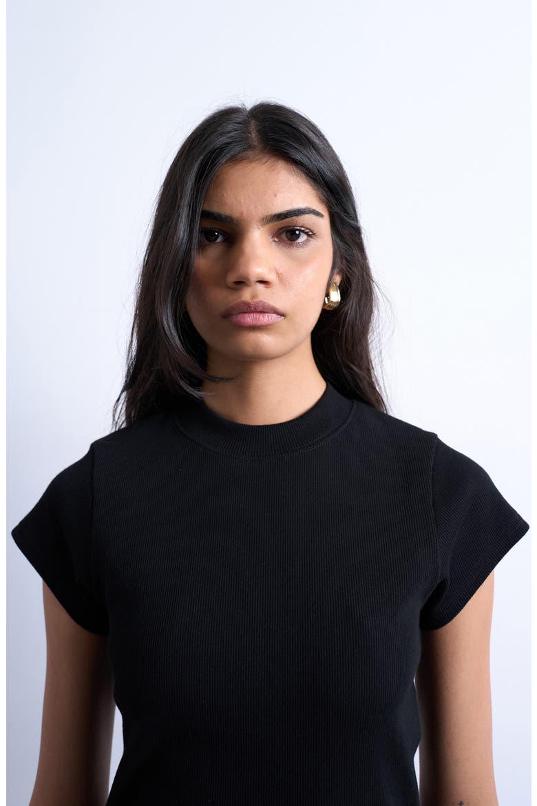 Fitted Curved Hem Stretch Cotton Rib T-Shirt, Alternate, color, BLACK