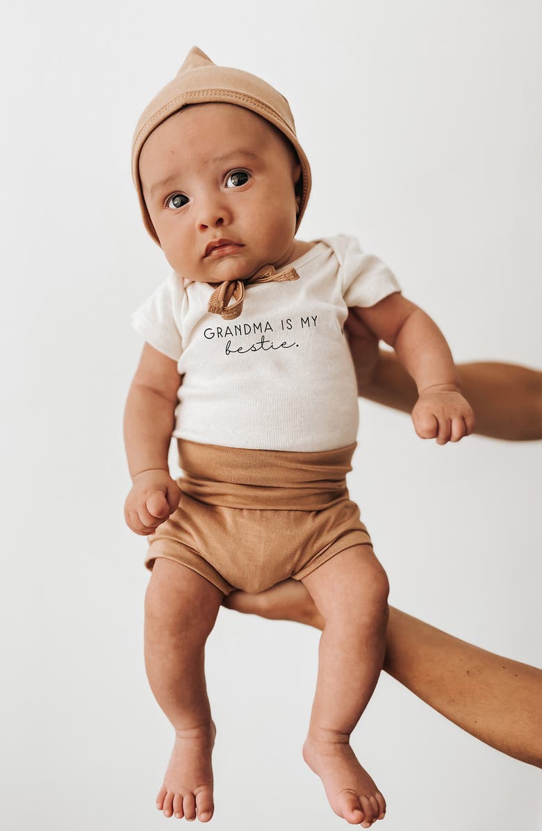 Tenth & Pine Grandma Is My Bestie Organic Cotton Bodysuit, Alternate, color, 
