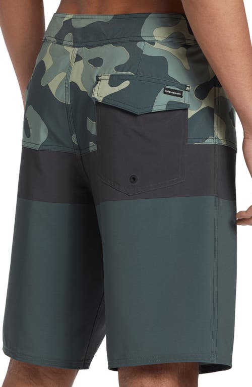 Quiksilver Surfsilk Panel 20 Board Shorts In Urban Chic Print 4