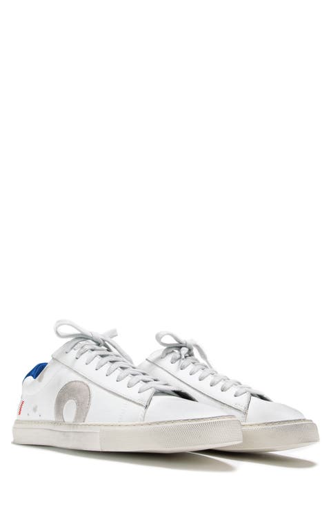 Low 1 Sneaker