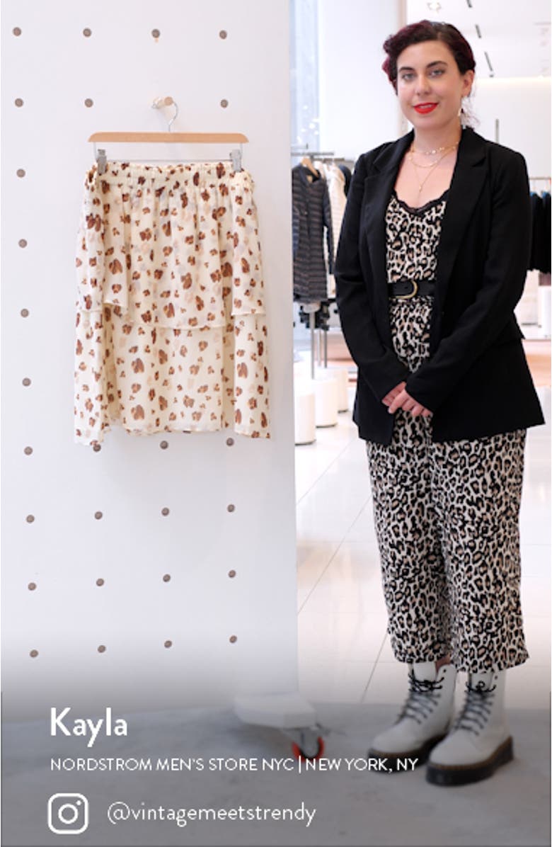 Double Layer Skirt, sales video thumbnail